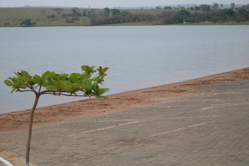 Decreto proíbe acesso de banhistas à Represa do Broa por risco de ataques de piranhas