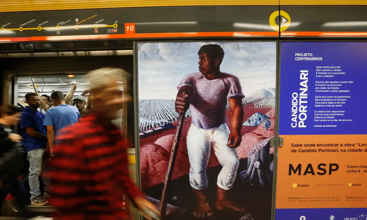 Estação abre mostra Parada Portinari no aniversário de São Paulo