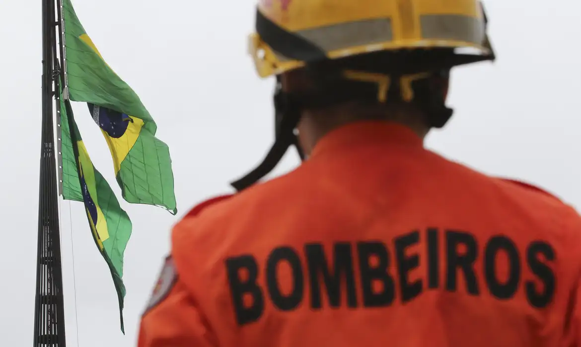 Agência do Bradesco sofre incêndio em São Carlos