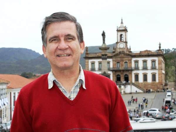 “O PSDB já morreu”, afirma Ney Vilela