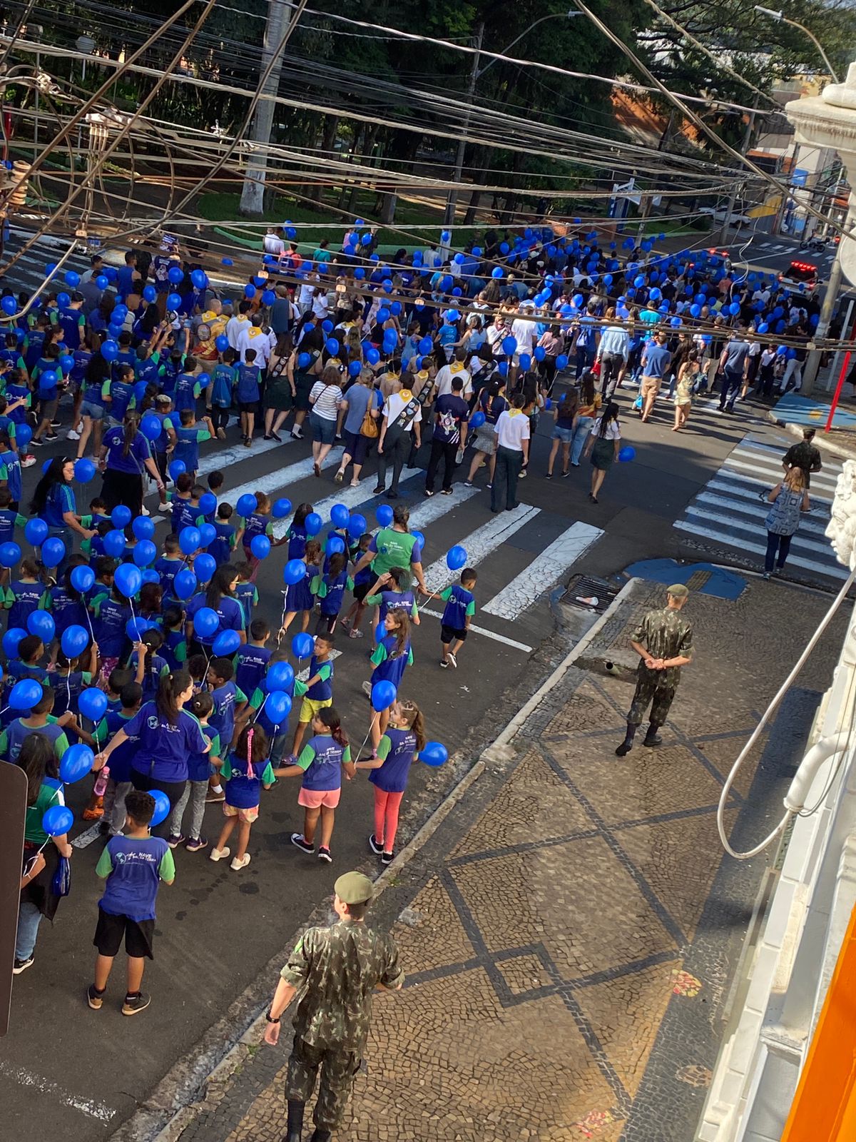Caminhada pela conscientização sobre autismo acontece em São Carlos