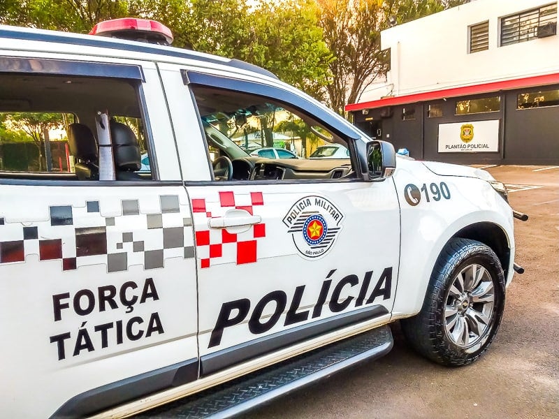 PM prende mulher por tráfico de drogas no Jardim dos Coqueiros