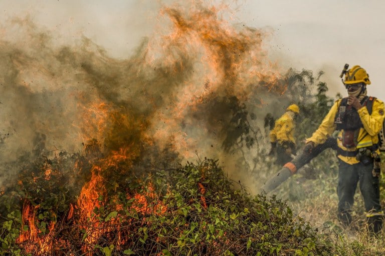 SP reforça operação de combate ao fogo e monta posto avançado em Ribeirão Preto