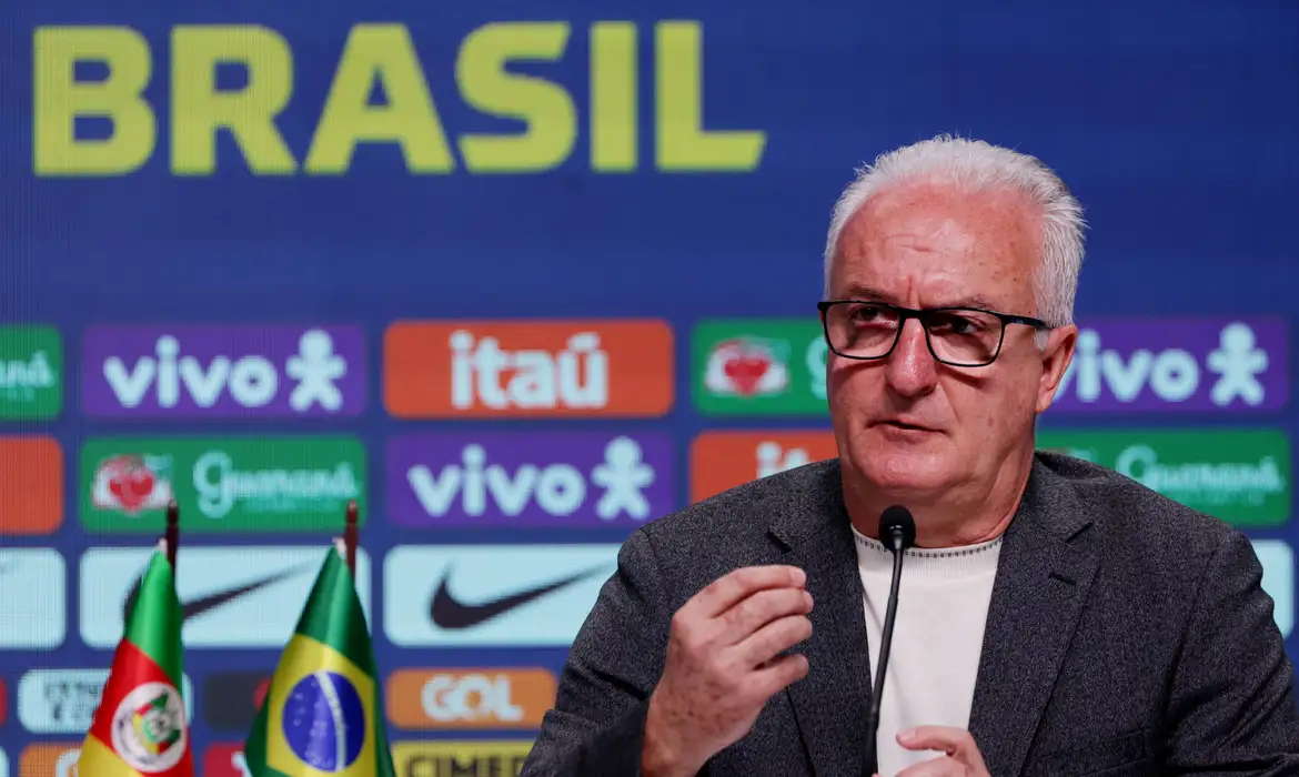 Dorival faz convocação dia 27