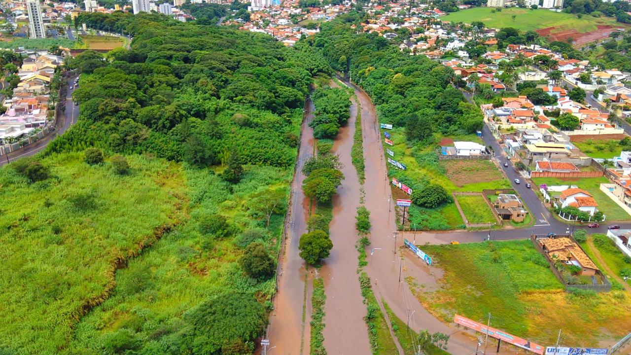 Casale propõe combinar projetos de engenharia e ambientais para mitigar enchentes