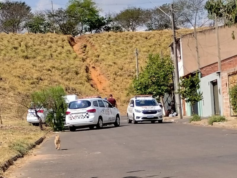 Trio é apreendido e carga do Mercado Livre roubada é recuperada