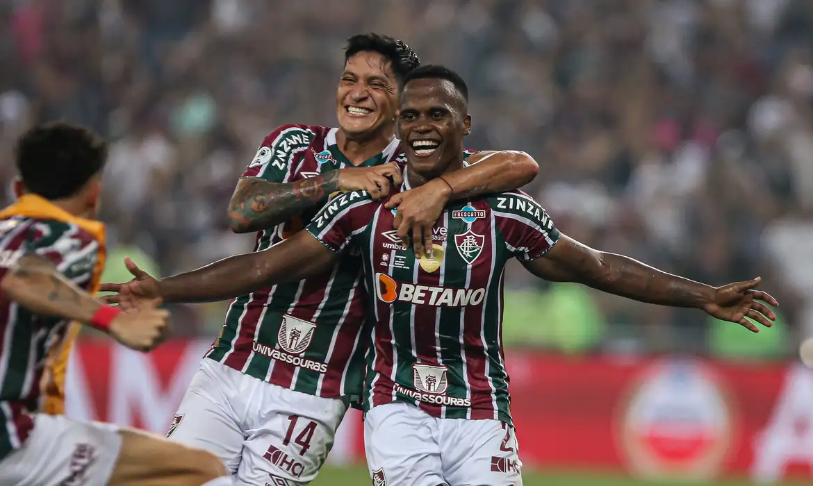 Fluminense derrota Cruzeiro