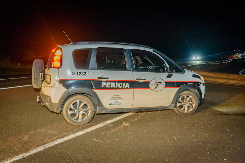 Pedestre morre ao ser atropelado na SP-215 em Ribeirão Bonito