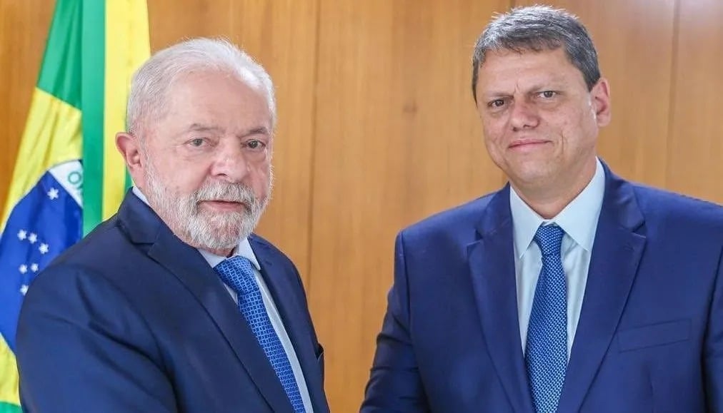 Tarcísio recusa cobrar DPVAT recriado por Lula