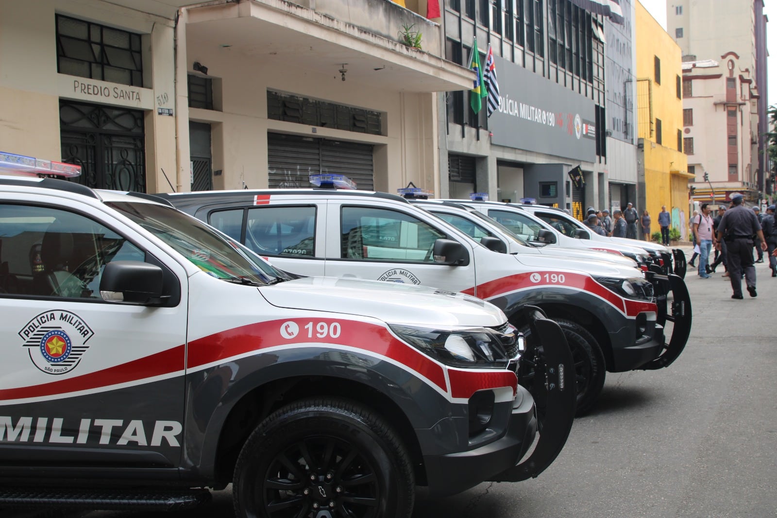 Denúncia leva PM a encontrar desmanche de veículos furtados em Araraquara