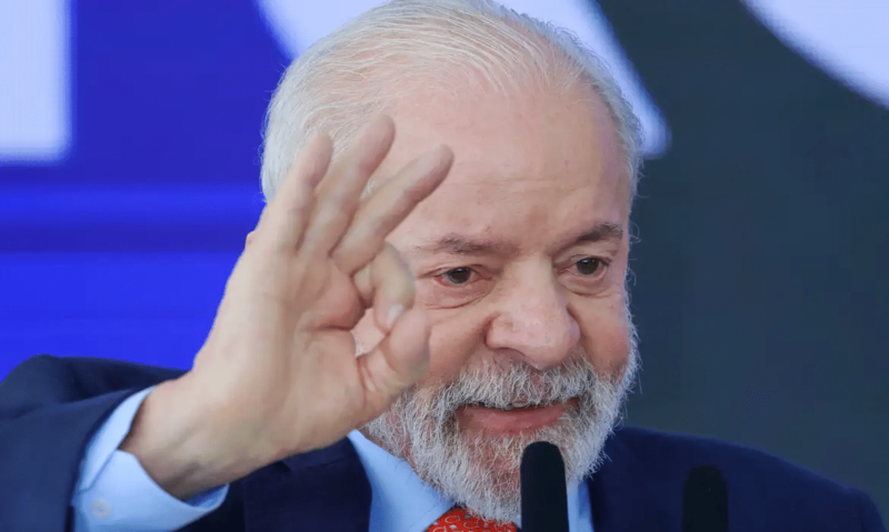 “Estou vivo”, diz Lula