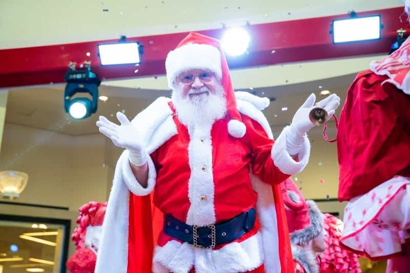 Shopping Iguatemi São Carlos abre temporada de Natal com decoração, encontro com Papai Noel e atividades para família