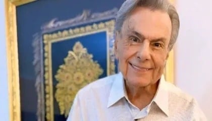 Morre o cantor Agnaldo Rayol aos 86 anos