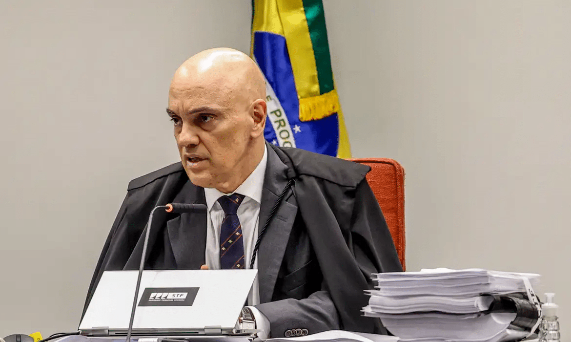 Moraes mantém prisão dos irmãos Brazão