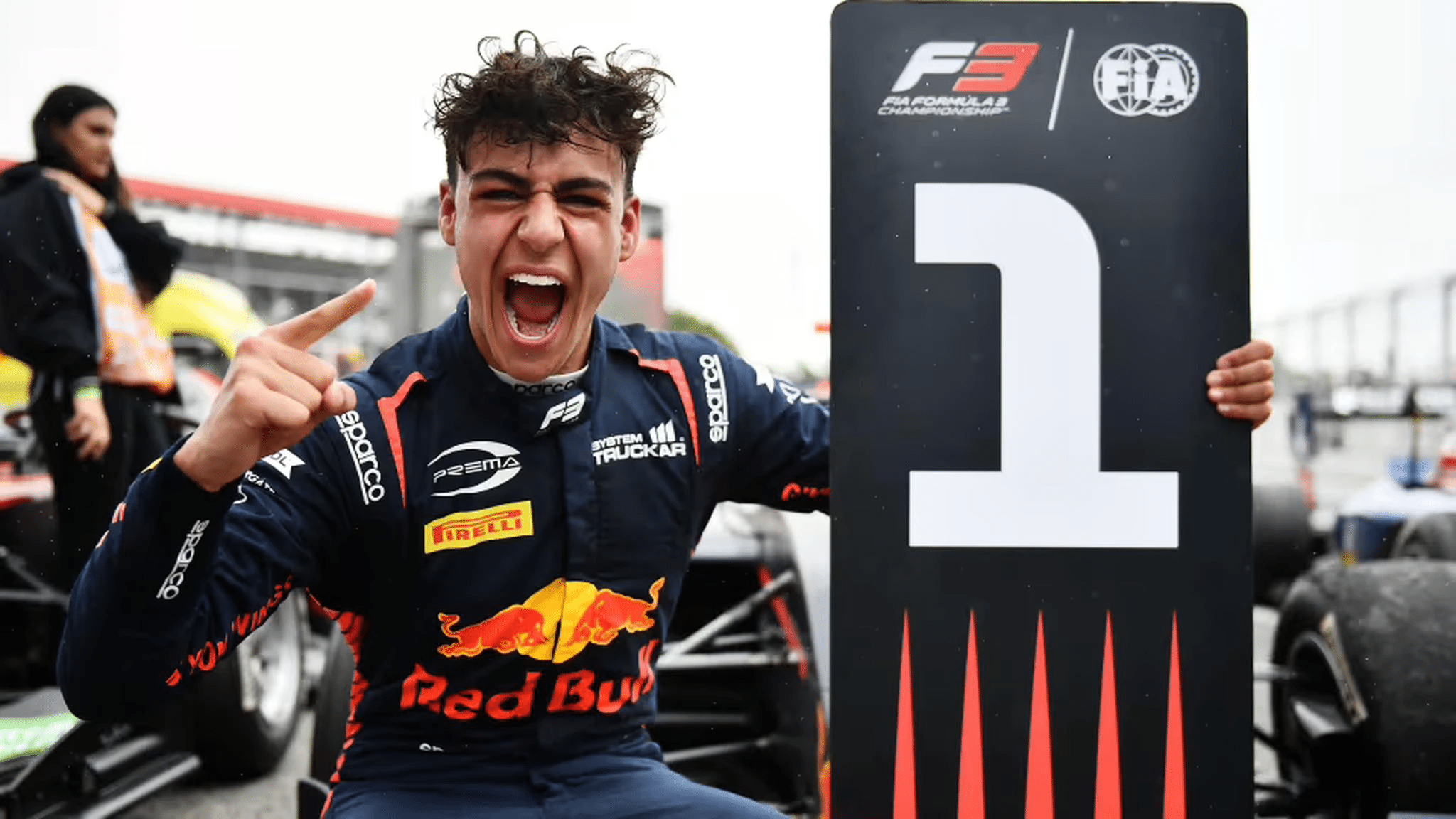 Red Bull prepara prodígio britânico