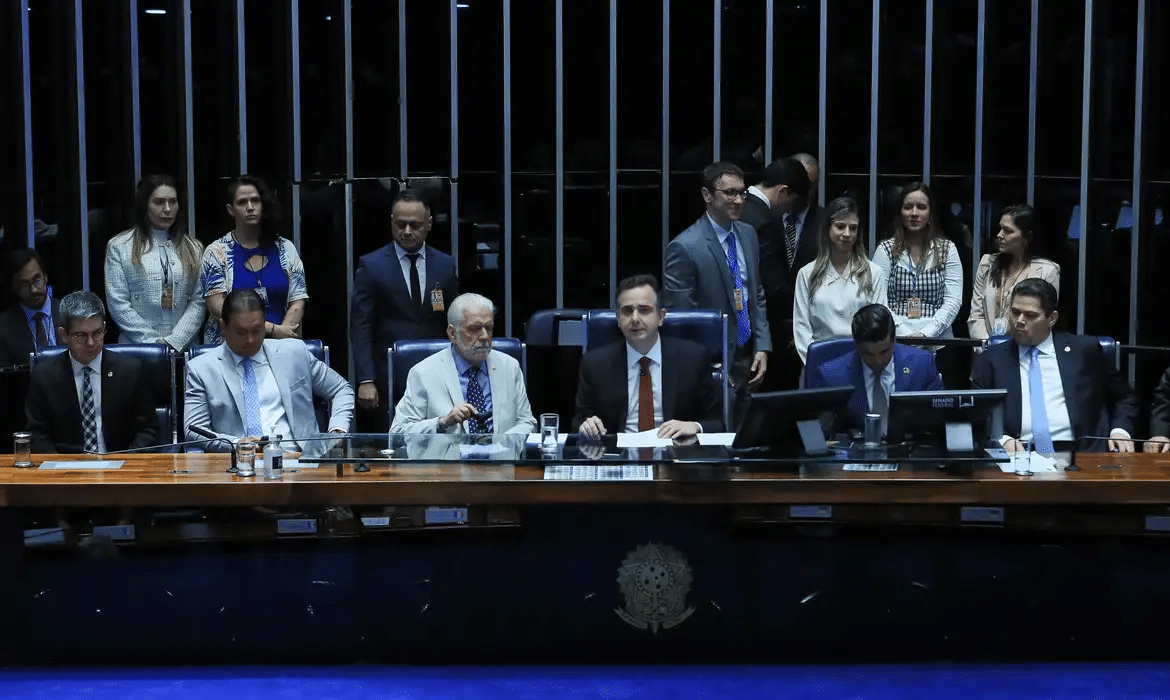 Congresso promulga emenda à Constituição