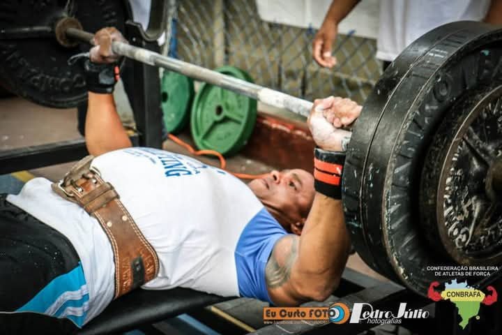 Paulo Sergio Batista: Um Gigante do Powerlifting