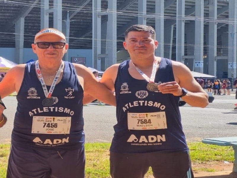 Dois corredores da ASA/ADN São Carlos marcam presença na Corrida de Santo Onofre