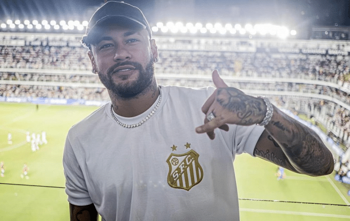 Neymar usará camisa 10