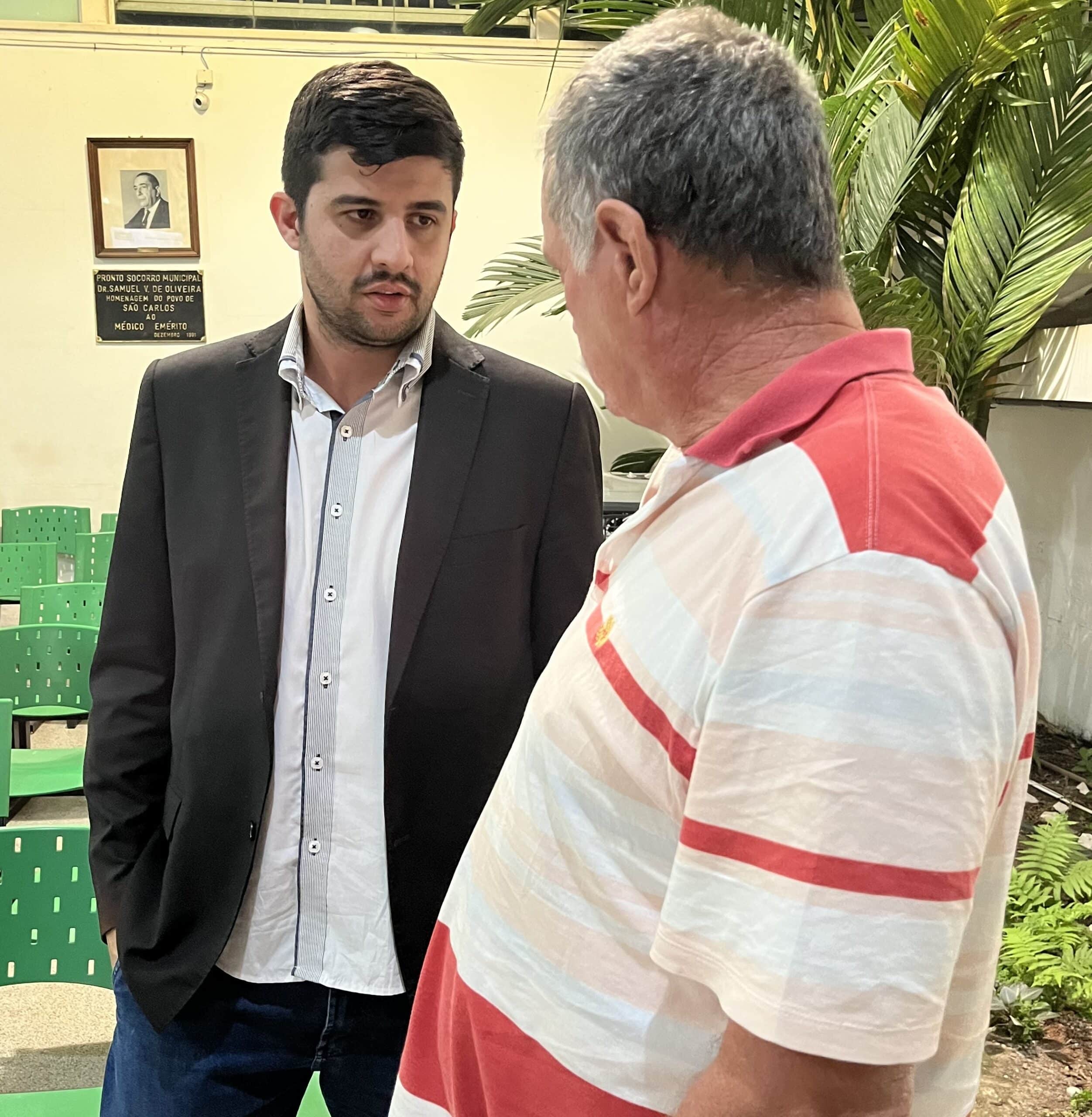 Vereador Bruno Zancheta cobra retorno do transporte de pacientes para tratamento em Araraquara