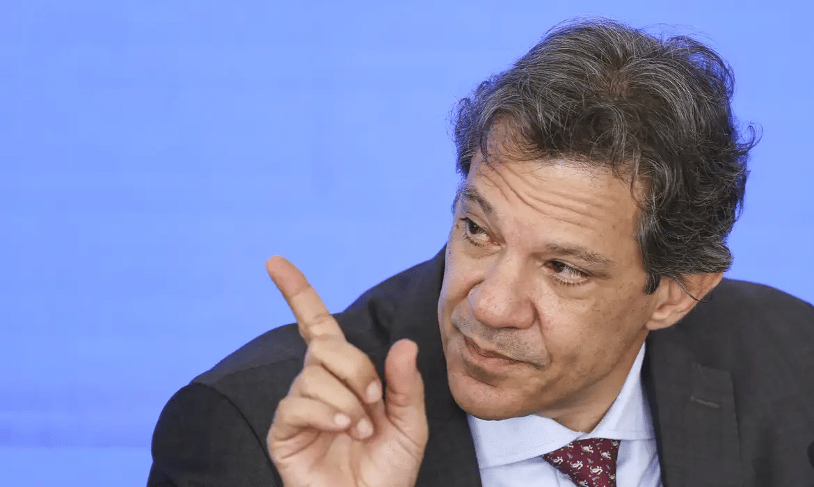 Haddad desmente fake news