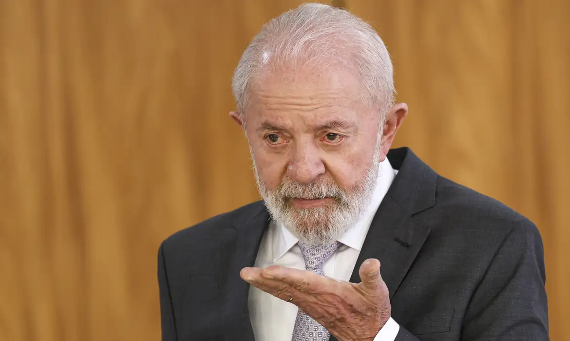 Lula defende PEC da Segurança