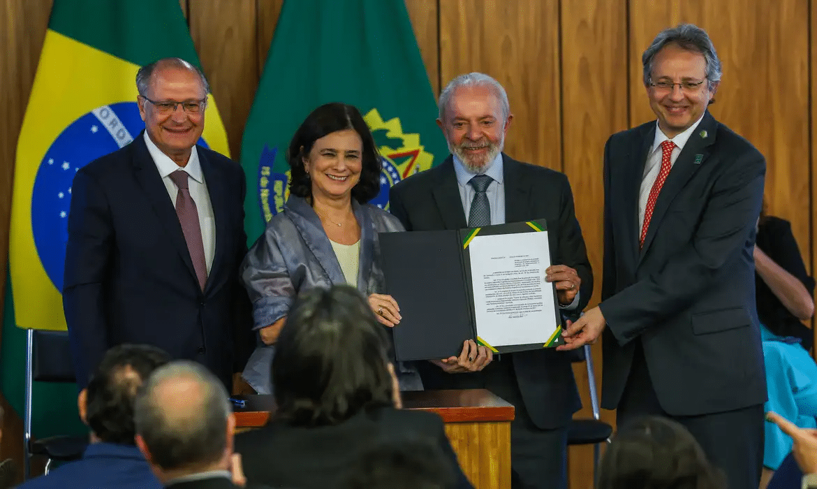 País terá vacina 100% nacional em 2026