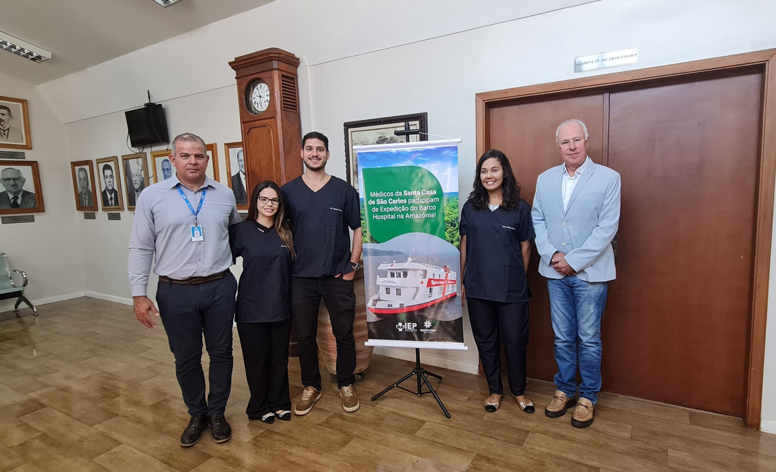 Médicos da Santa Casa de São Carlos participam de expedição na Amazônia