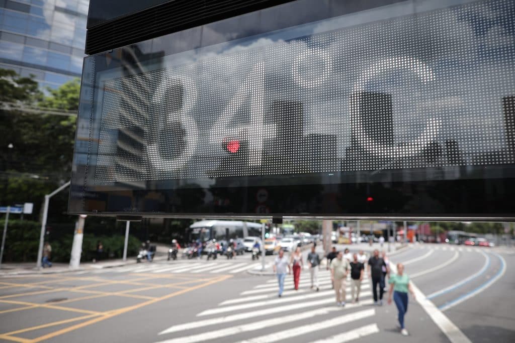 Defesa Civil alerta para altas temperaturas