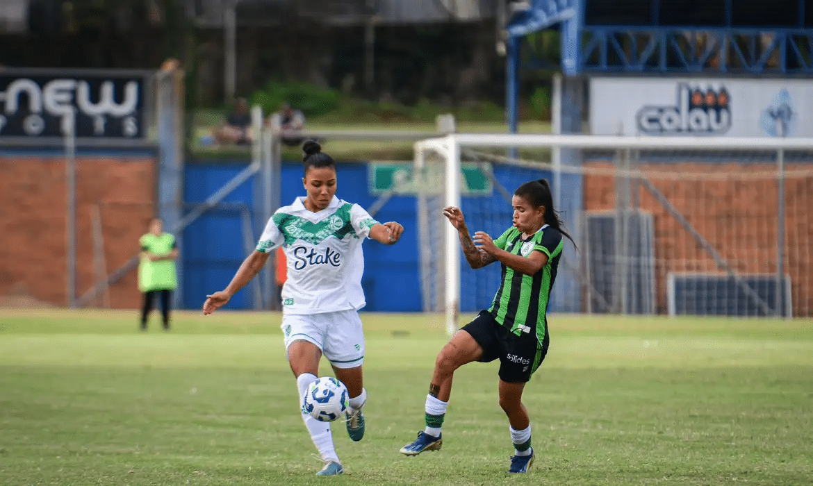 CBF afasta assistente de arbitragem