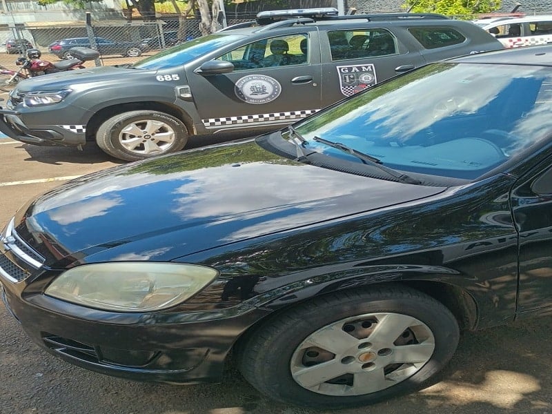 Muralha Paulista flagra carro furtado em São Carlos