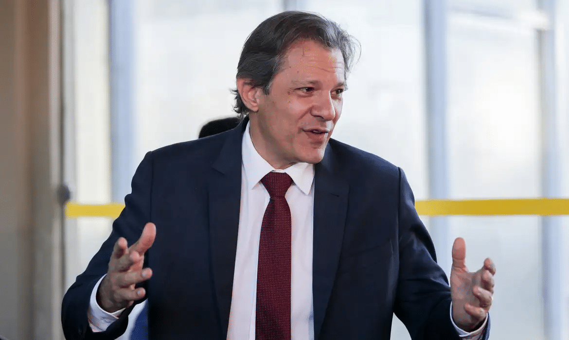 Alta da Selic estava prevista, diz Haddad